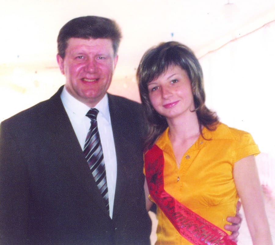 Ігор Губарєв зі своєю тсаршою донькою Альоною