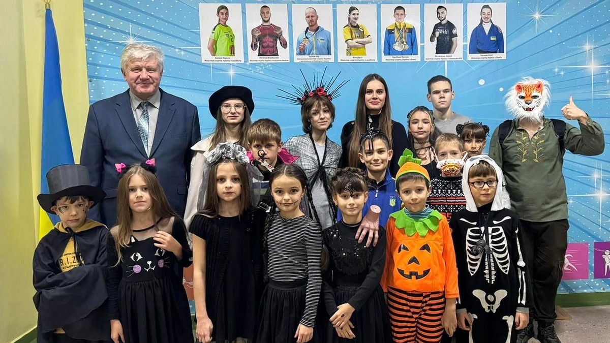 У Кам'янському відбувся гелловін-турнір з шашок