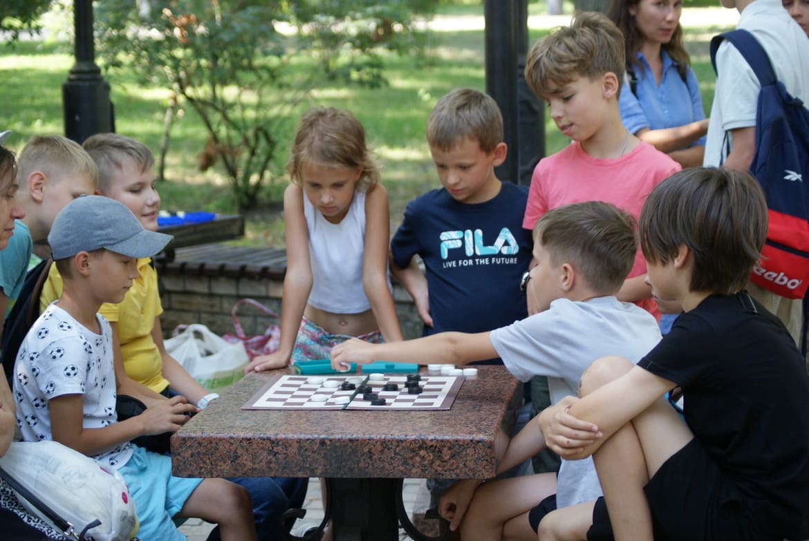 В рамках міського заходу «Майстерня міста Києва» відбувся турнір з шашок-64