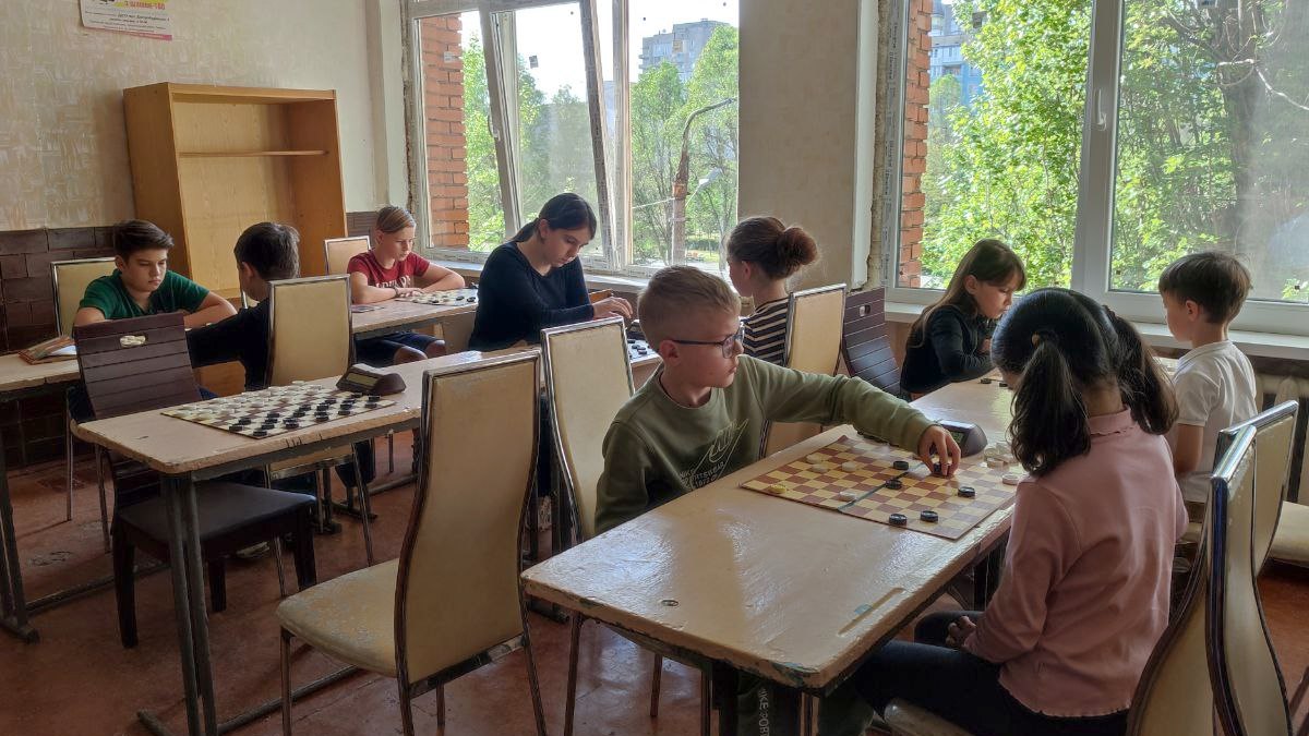 У Кам’янському стартувала відкрита першість ДЮСШ №2 з шашок-100