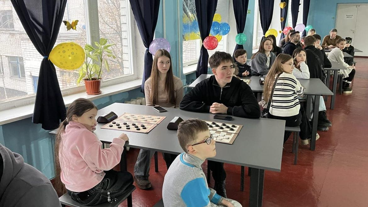 Два тижні шашок у Кам’янському