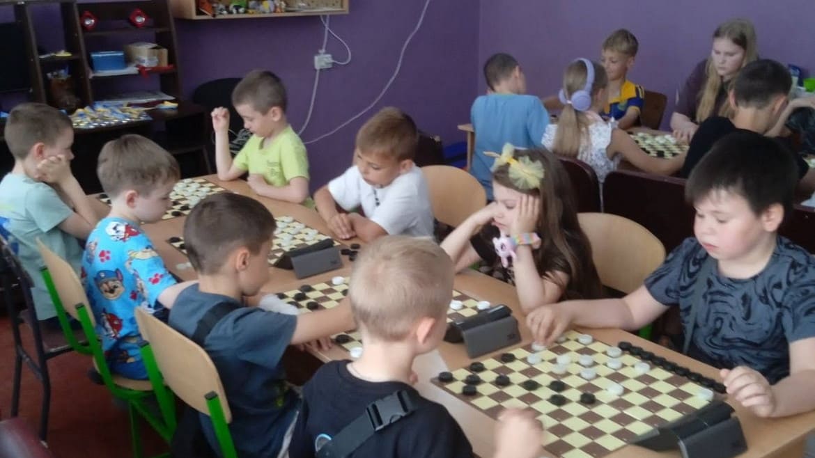 У Полтаві відбулися молодіжні змагання з міжнародних шашок
